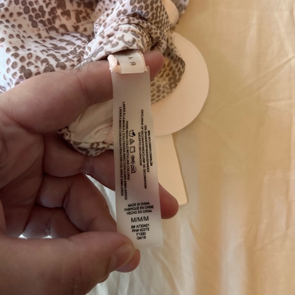 NWT Radio Fiji Rattler Bali Ruffle Bikini Top M - Picture 8 of 12